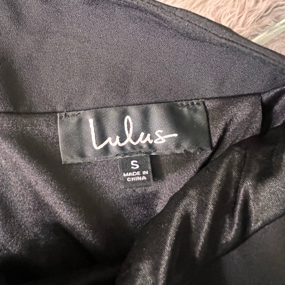 Lulus skirts black colors - Picture 3 of 4